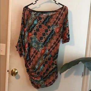 Pretty multicolored off shoulder shirt!